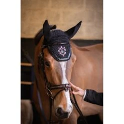 PÉNÉLOPE Bonnet Point Sellier - Noir & Rose -Caval’Style Boutique bonnet point sellier noir rose 2