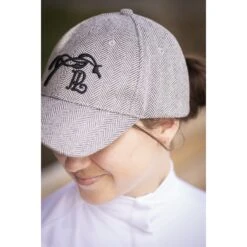 PÉNÉLOPE Casquette Naomi - Chevron Noir 8 PÉNÉLOPE Casquette Naomi - Chevron Noir -Caval’Style Boutique casquette naomi chevron noir 3