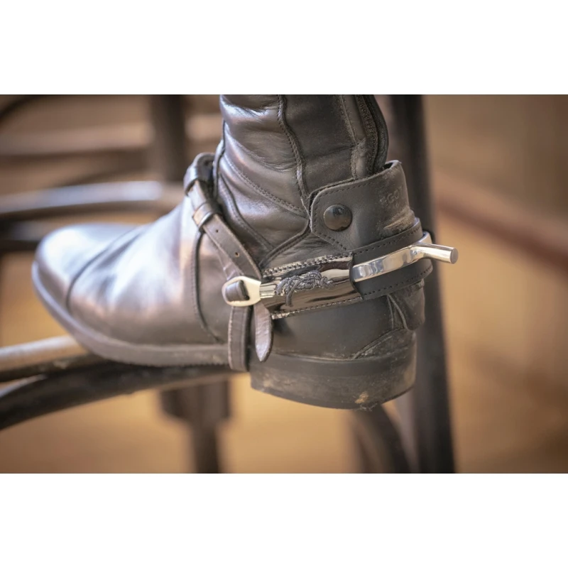 PÉNÉLOPE Protège-Éperons Pénélope - Noir 2 PÉNÉLOPE Protège-Éperons Pénélope - Noir – Image 2