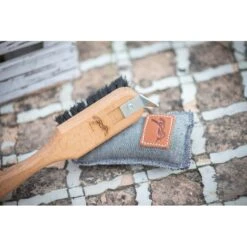 PÉNÉLOPE Cure-Pieds Brosse -Caval’Style Boutique cure pieds brosse 1 2