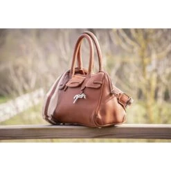 PÉNÉLOPE Sac Maëlys Petit Modèle - Cognac 19 PÉNÉLOPE Sac Maëlys Petit Modèle - Cognac -Caval’Style Boutique sac maelys petit modele cognac 9