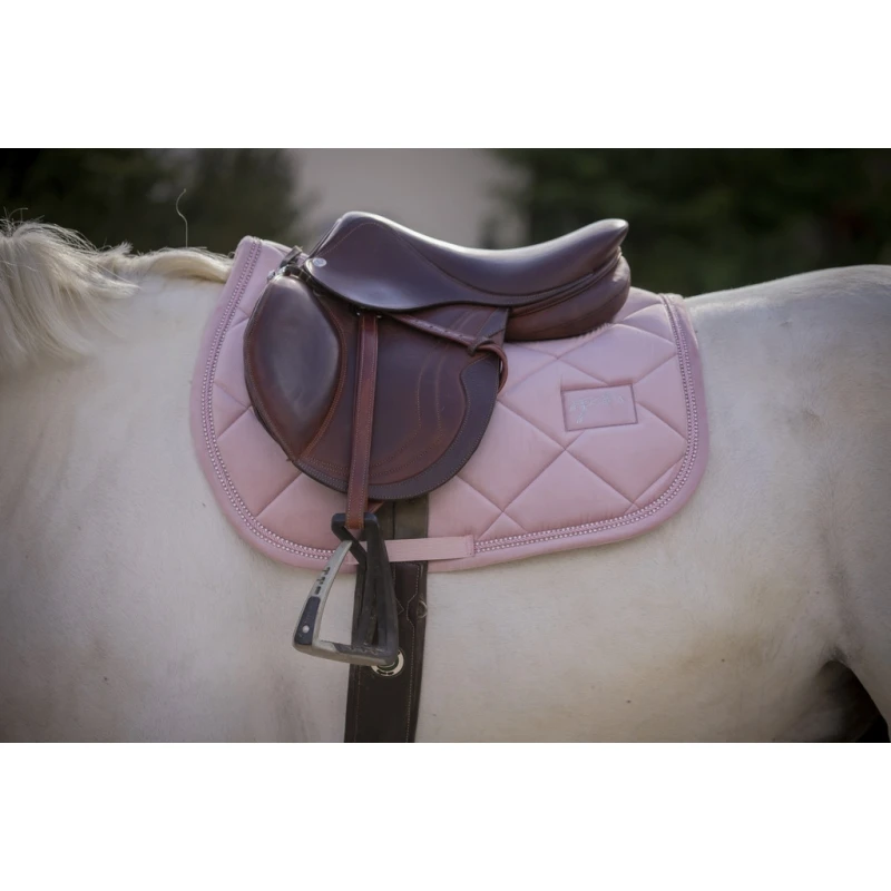 PÉNÉLOPE Tapis De Selle Eden By Pénélope New Strass - Rose Pâle 4 PÉNÉLOPE Tapis De Selle Eden By Pénélope New Strass - Rose Pâle – Image 4